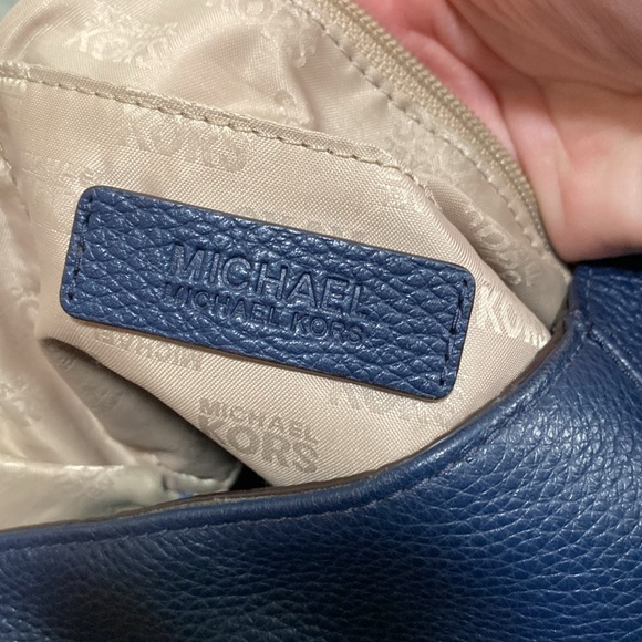 MK Michael Kors leather hobo bag - Picture 10 of 16